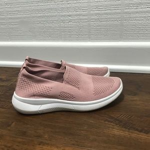 Danskin slip on shoes